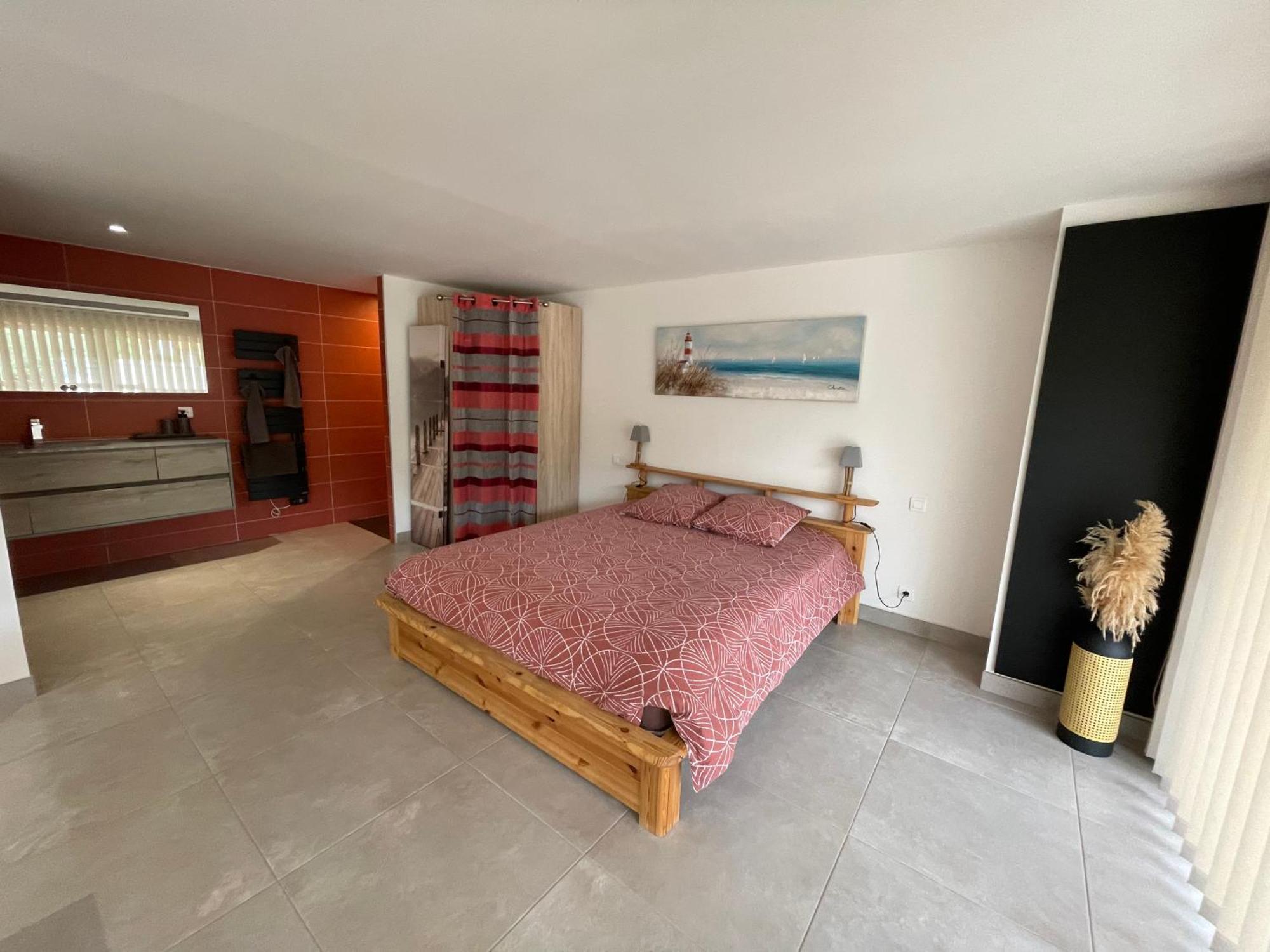 Studio 40M2 Avec Terrasse Le Mas De Lauriane Сент-Мари-де-ла-Мер Экстерьер фото